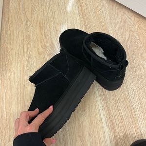 UGG Ultra Mini Platform